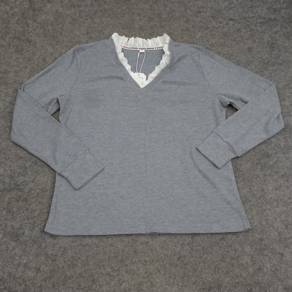 Made With Love Top Womens Small S Gray Lace V Neck Long Sleeve Blouse Ribbed